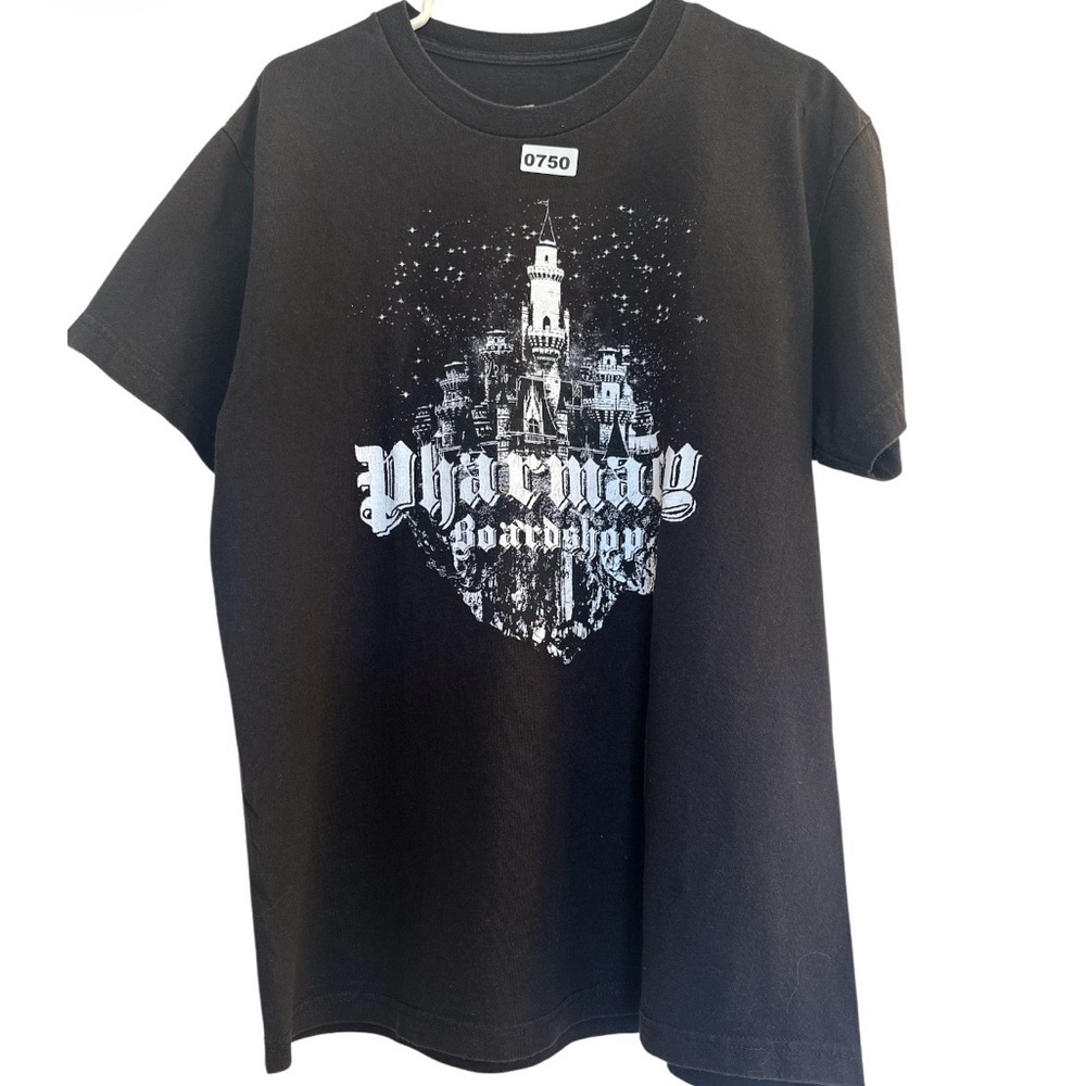 Pharmacy black graphic t-shirt castle design "Pharmacy Boardshop" Men’s Large